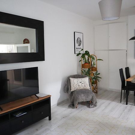 If-Ju-Lak Apartamento Kaposvár Exterior foto