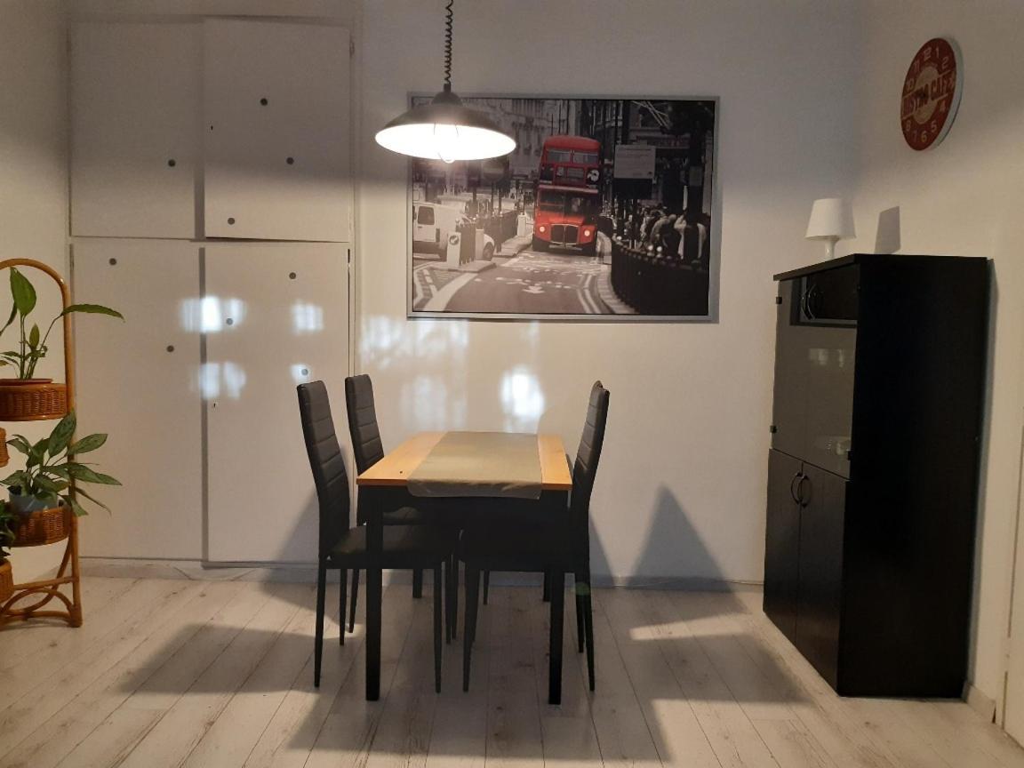 If-Ju-Lak Apartamento Kaposvár Exterior foto
