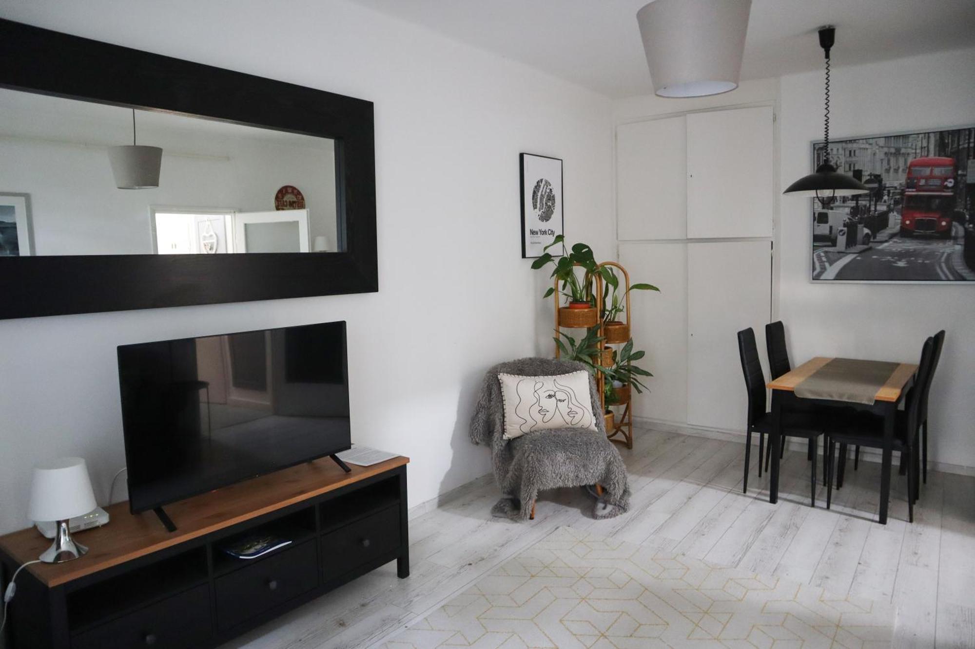 If-Ju-Lak Apartamento Kaposvár Exterior foto